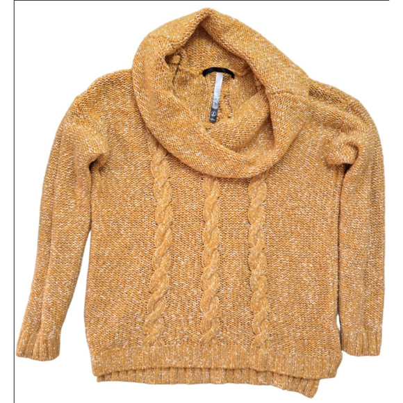 kensie Sweaters - Women's kensie Yellow Cowl Neck Sweater Size L
